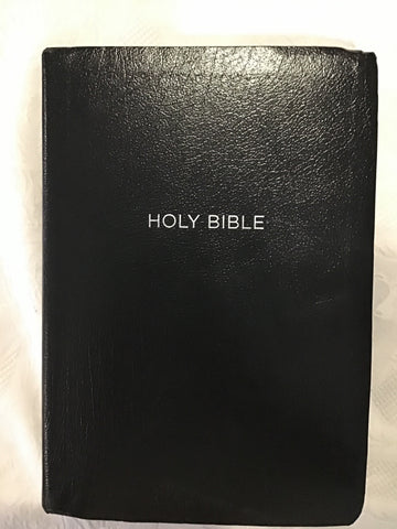 Holy Bible NKJV- Thomas Nelson