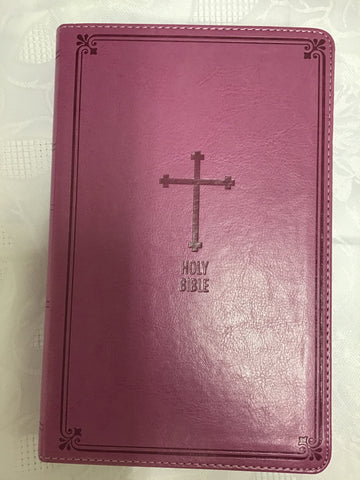 NKJV deluxe/gift Bible